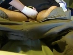 Enfermeira bate uma punheta para o TETRAPLEGICO