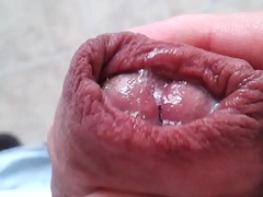 Gluey soft cockhead! Anyone wanna lick it clean?